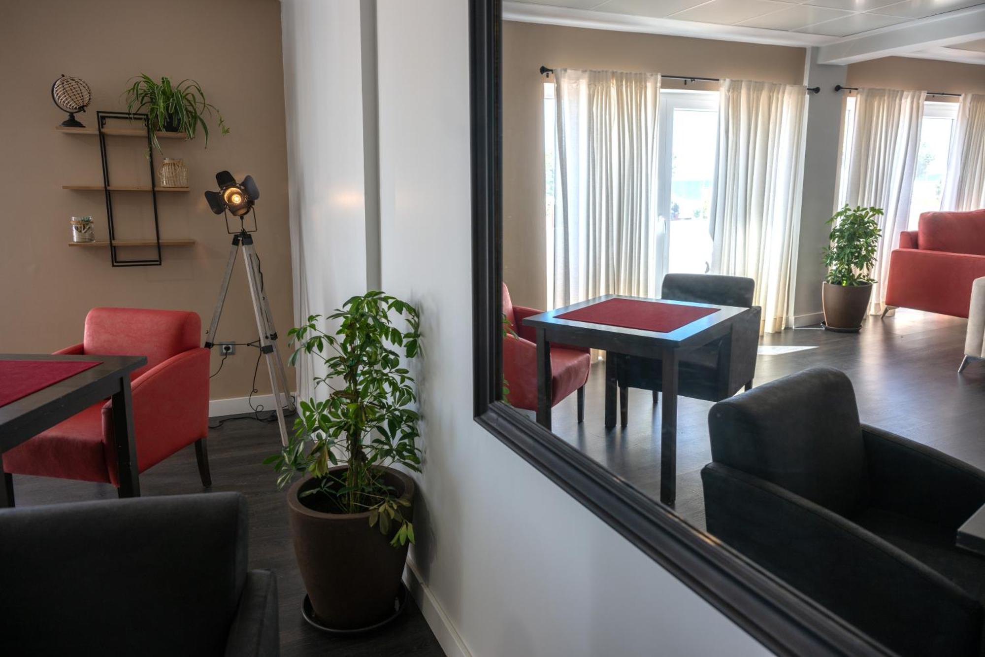 Hotel Pato Rojo Punta Umbría Zewnętrze zdjęcie